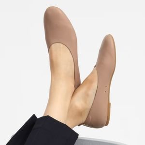 The Italian Leather Day Glove Women Shoes 7.5